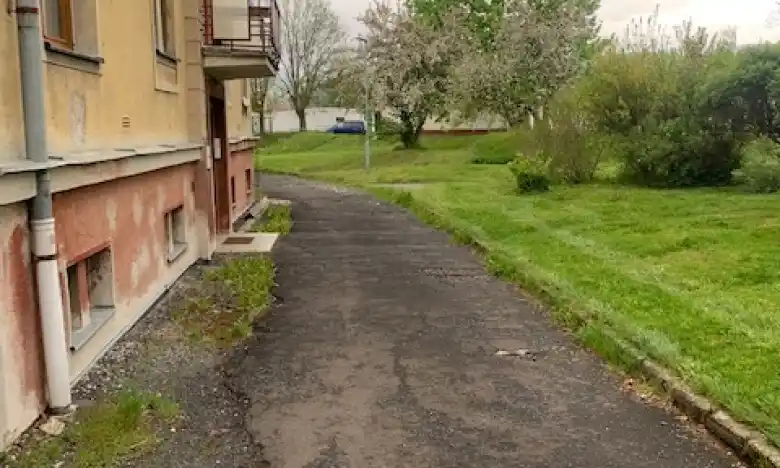 Ostrov ul. U koupaliště - rekonstrukce vozovky