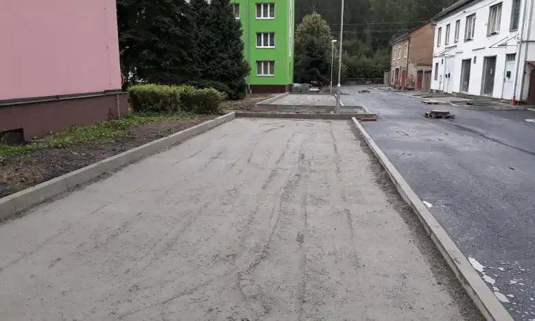 rekonstrukce komunikace ul.Družstevní, Kraslice
