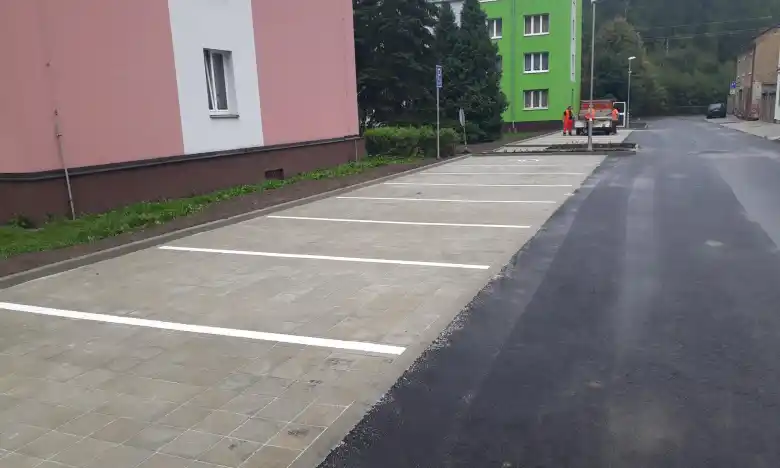 rekonstrukce komunikace ul.Družstevní, Kraslice
