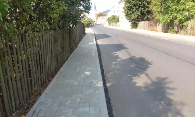 rekonstrukce komunikace, Hroznětín, Ostrovská ul.