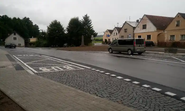 Zadní Chodov - úprava místních komunikací a chodníků