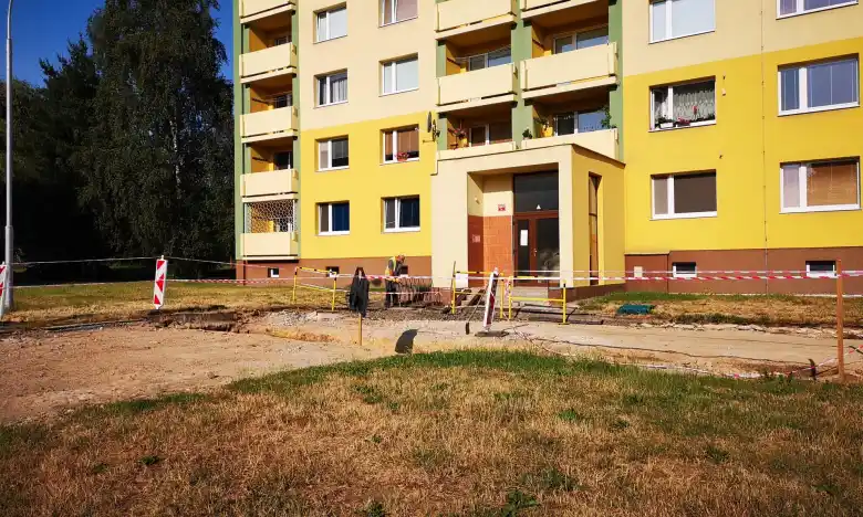 průběh rekonstrukce