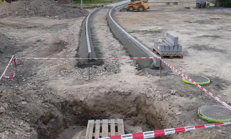 průběh rekonstrukce