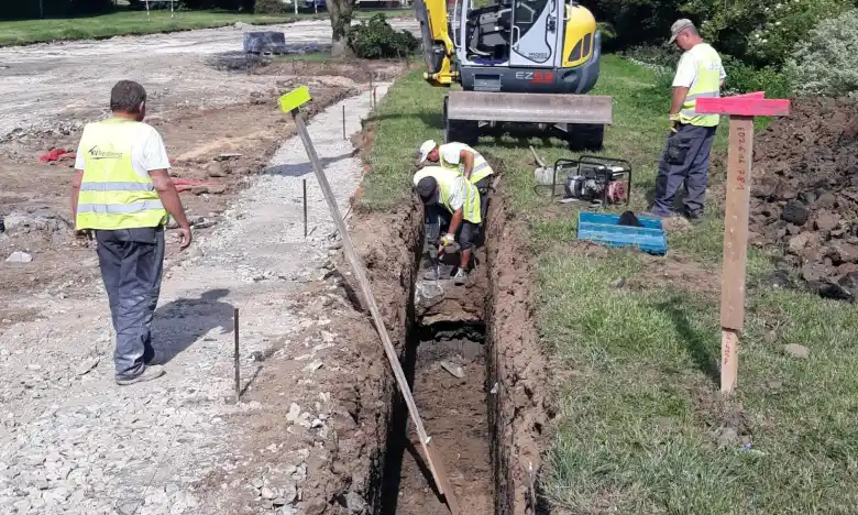 průběh rekonstrukce