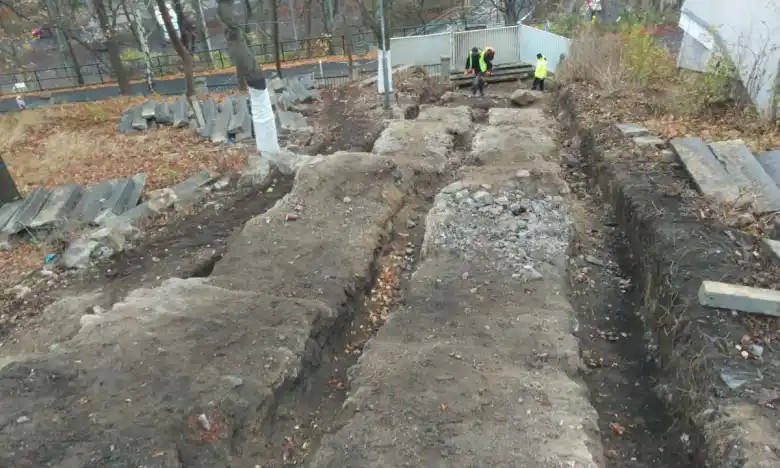 Rekonstrukce schodiště v Ondříčkově ulici v Karlových Varech
