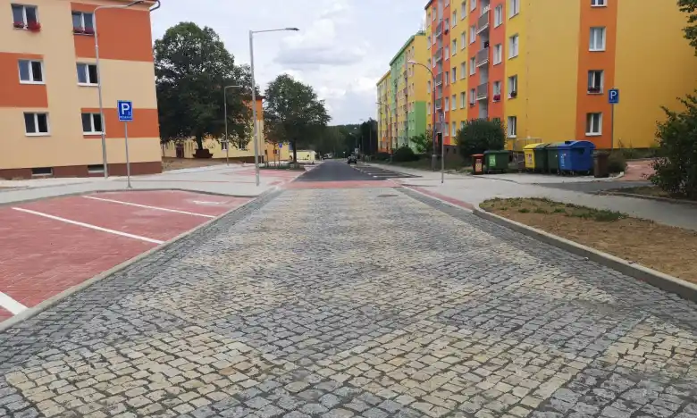 průběh rekonstrukce